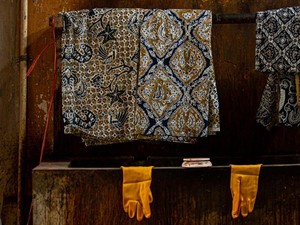 Berkunjung ke Keraton Yogya? Hindari Memakai 2 Motif Batik Ini!