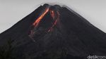 Penampakan Lava Pijar yang Dimuntahkan Merapi