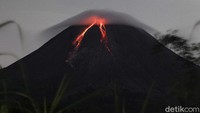 Potensi bahaya Gunung Merapi saat ini berupa guguran lava dan awan panas pada sektor selatan-barat daya meliputi sungai Kuning, Boyong, Bedog, Krasak, Bebeng, dan Putih sejauh maksimal 5 kilometer.