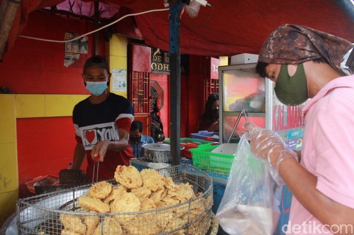 Pisang goreng wijen Kalimantan 150 Kg Pisang Ludes Tiap Hari Diolah Jadi Pisang Goreng Bertabur Wijen