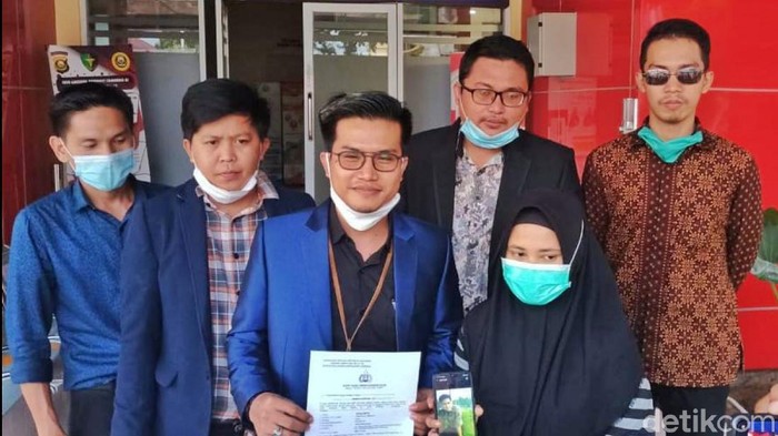 Wanita di Palembang melaporkan kekasihnya ke Polda Sumsel (Prima/detikcom)