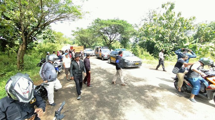 Warga Majalengka Geruduk Lokasi Galian C
