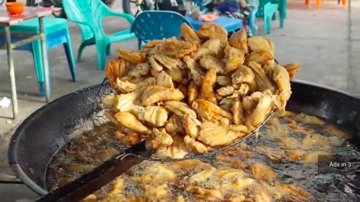 5 Pisang Goreng Ini Laris Manis, Bisa Ludes 5 Ribu Potong per Hari!