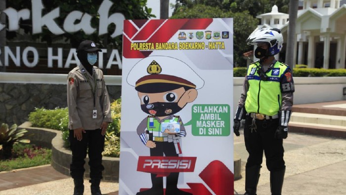 ATM masker tersedia di beberapa titik di kawasan Bandara Soetta. Foto dikirim Kasat Reskrim Polres Soetta Kompol Alexander Yurikho.