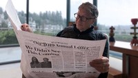 Bill Gates: US$ 124 miliar (Rp 1.736 triliun). Sumber kekayaan berasal dari Microsoft. (Facebook)