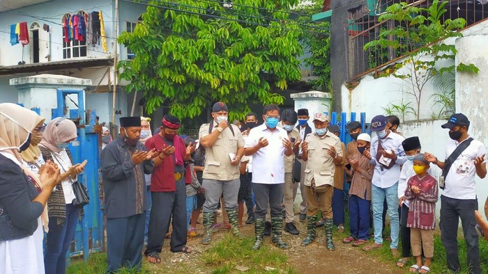 Habiburokhman menggelar doa bersama usir corona