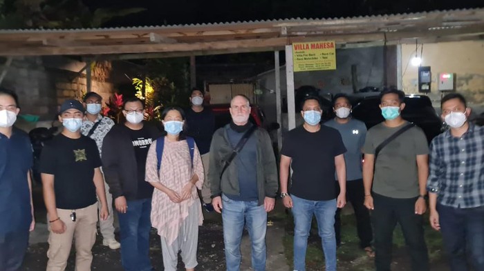 Kemenkumham Bali selidiki bisnis praktik kelas orgasme yang dibuat WN Australia di Ubud, Gianyar (dok Kanwil Kemenkumham Bali)
