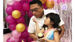 Moeldoko Saat Makan Es Krim Bareng Ahok dan Tumpengan Bareng Keluarga
