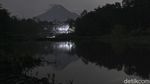 Merapi Muntahkan 18 Kali Lava Pijar dalam 6 Jam