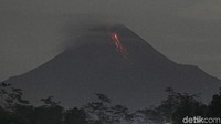 Potensi bahaya saat ini berupa guguran lava dan awan panas pada sektor selatan-barat daya meliputi sungai Kuning, Boyong, Bedog, Krasak, Bebeng, dan Putih sejauh maksimal 5 km.