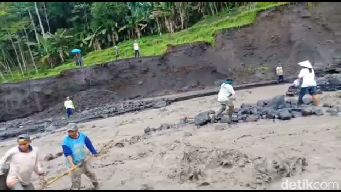 banjir lahar gunung semeru