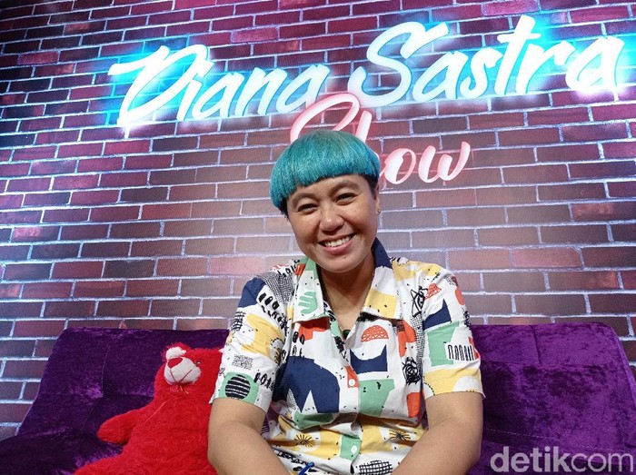 Diana Sastra, penyanyi tarling-dangdut