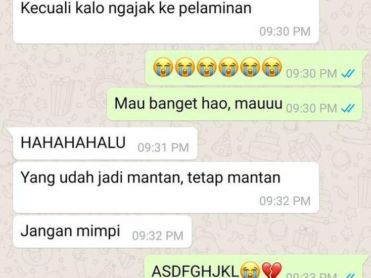 7 Chat Jomblo Halu ke Mantan, Endingnya Bikin Meringis