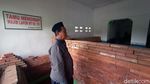 Mengunjungi Makam Kiai Telingsing di Kudus