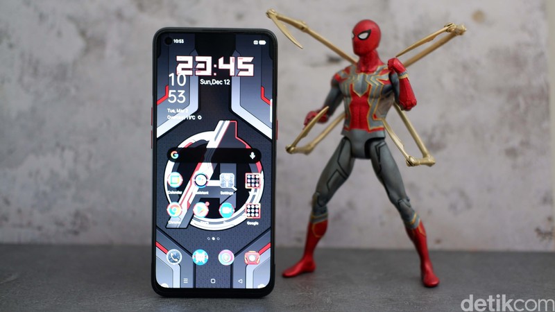 Oppo Reno5 Marvel Avengers Edition
