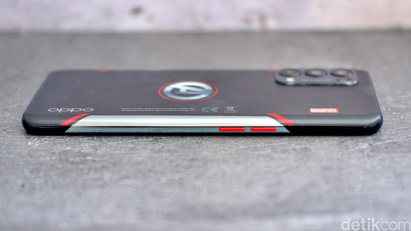 Oppo Reno5 Marvel Avengers Edition