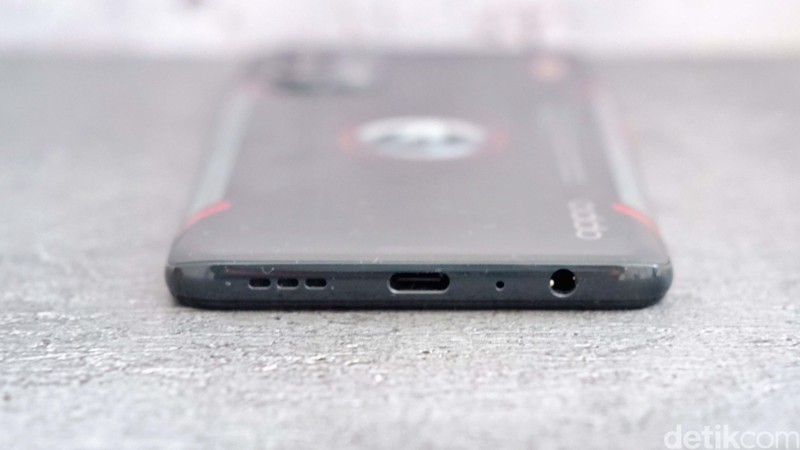 Oppo Reno5 Marvel Avengers Edition