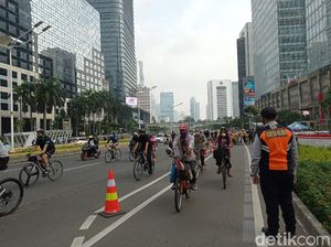 Minggu Pagi Banyak Pesepeda Masuk Jalur Umum di Sudirman, Ini Alasannya