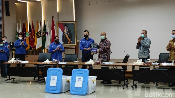 AHY di KPU (Azhar Bagas Ramadhan/detikcom).