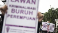 Aksi tersebut untuk menyampaikan aspirasi para perempuan seperti pengesahan RUU PKS dan perlindungan hak kesehatan reproduksi perempuan.