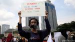 Aksi Para Wanita Ramaikan Hari Perempuan Internasional di Jakarta