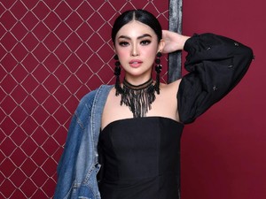 Anastasia Praditha Suka Menyakiti Diri, Jangan Heran Kalau Seksi