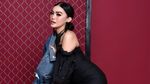 7 Potret Anastasia Praditha, Host Acara Gosip yang Sering Ditawar Aneh-aneh