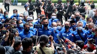 AHY menyampaikan dirinya akan menyerahkan surat keberatan kepada Menkum HAM Yassona Laoly terkait kegiatan yang diklaim KLB Deli Serdang. AHY meminta Yassona memutuskan KLB tersebut ilegal.
