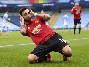 Bruno Fernandes Tutup Kuping Usai Bobol Gawang City, buat Anak?