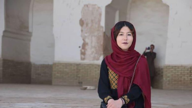 Fatima, Guide Perempuan Pertama dan Satu-satunya di Tanah Konflik Afghanistan Fatima, Guide Perempuan Pertama dan Satu-satunya di Tanah Konflik Afghanistan
