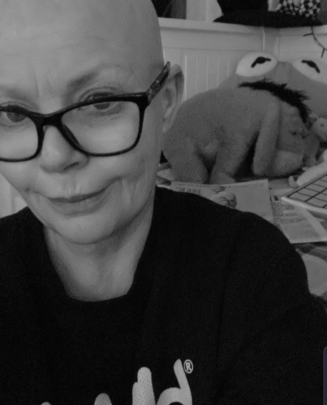 Kini Gail sudah kembali bangkit. Tidak hanya memotivasi diri sendiri, Gail pun kerap memberikan semangat untuk orang lain denga berbagi pesan positif.  Foto: Dok. Instagram/@iamgailporter