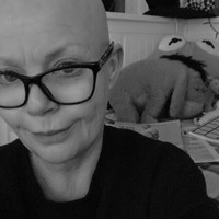 Kini Gail sudah kembali bangkit. Tidak hanya memotivasi diri sendiri, Gail pun kerap memberikan semangat untuk orang lain denga berbagi pesan positif.  Foto: Dok. Instagram/@iamgailporter