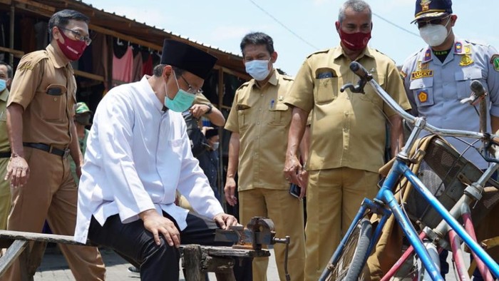 Gus Ipul Manfaatkan Gedung Mangkrak di Pasuruan Jadi Mal Pelayanan Publik