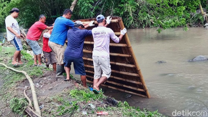 Objek Wisata Cibulan Banjir Parah