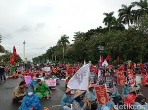 Siap-siap Macet! Buruh bakal Demo Besar-besaran Senin Depan