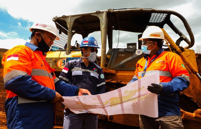 Usai ditetapkan masuk dalam Program Pembangunan Smelter sebagai salah satu Proyek Strategis nasional (PSN), PT Ceria Nugraha Indotama (CNI) terus bergerak cepat membangun pabrik bijih nikel di Kabupaten Kolaka, Sulawesi Tenggara.