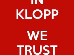 Meme Kocak Beda Nasib Liverpool dan Manchester United