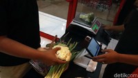 Irfan mengungkapkan, meski masih dalam situasi pandemi COVID-19, antusiasme masyarakat setiap harinya meningkat.