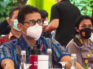 Tanggapi Surat Terbuka Sineas, Sandiaga Tawarkan Solusi Termasuk Vaksin