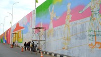 Seperti diketahui, pembangunan Flyover Martadinata merupakan proyek Kementerian PUPR. Flyover ini dibuat untuk mengurai kemacetan di simpang gaplek. (Foto: Andhika Prasetia/detikcom)
