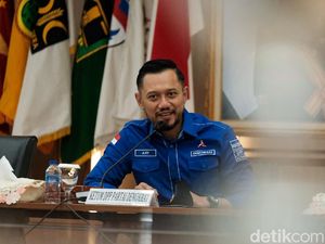 Ditolak Pemerintah, Kenapa Kubu Moeldoko Dorong AHY Maju Pilgub DKI?