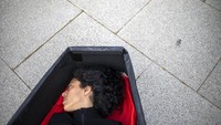 Seperti diketahui, bulan Maret, tepatnya tanggal 8 Maret diperingati sebagai Hari Perempuan Sedunia atau International Womens Day. Beragam aksi dan perayaan pun dilakukan oleh warga di berbagai negara dunia untuk memperingati International Womens Day. AP Photo/Ariel Schalit.