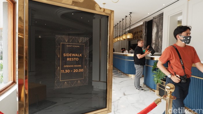 Restoran Sidewalk Heritage di Bandung