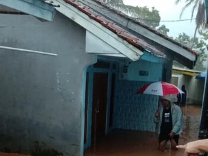 Akibat Hujan Deras, Kawasan Padasuka Sumedang Terendam Banjir