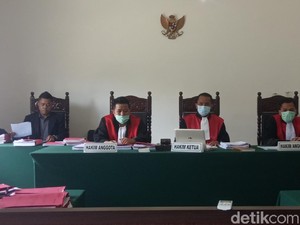 Di Sidang, Korban Cerita Kuku Dicabut-Dianiaya Legislator PDIP Labusel