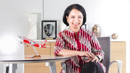 Veranita Yosephine Sinaga, Direktur AirAsia Indonesia
