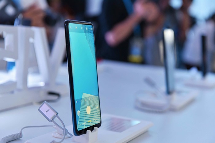 Vivo uji coba streaming video 8K UHD dengan 5G mmWave.
