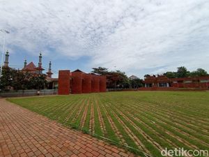 DPRD Kota Cirebon Minta PUPR Kaji Ulang Revitalisasi Alun-alun Kejaksan