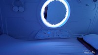 3. Lampu sekaligus Kaca dan tombol pengaturan yang ada di dalam kamar