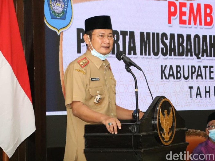 Lamongan akan membuka komunikasi soal nasib Kapal van der Wijck yang tenggelam di perairan Lamongan pada 1936. Komunikasi tersebut di antaranya dengan pemangku maritim di Indonesia. Pernyataan tersebut disampaikan Bupati Lamongan Yuhronur Efendi.